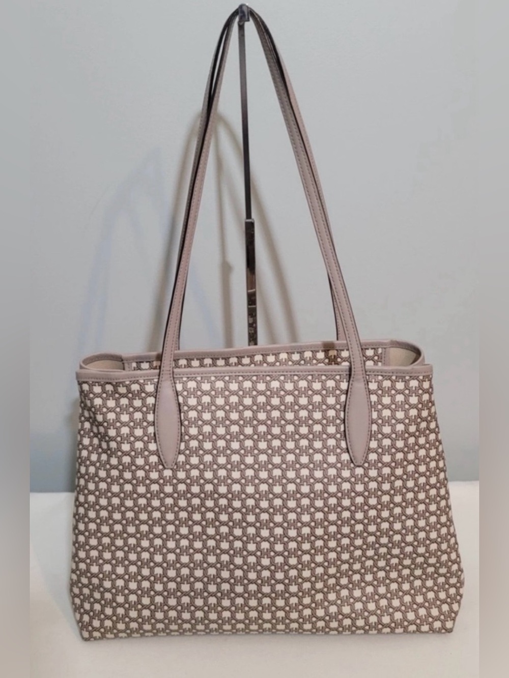 Kate Spade Link Shoulder Tote Bag Taupe Cream Coated Canvas Purse - Picture 3 of 16
